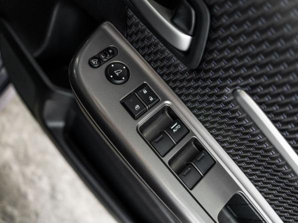 Honda Stepwgn V с пробегом 2016 года, цена 1 750 500 рублей, 151105 км, минивэн, Автокод Объявления