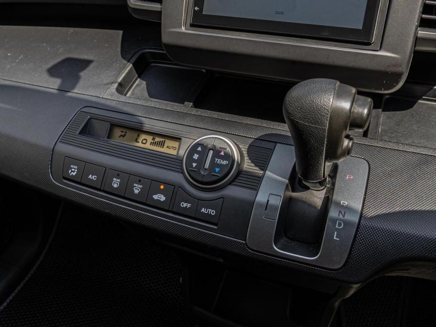 Honda Freed I Краснодар  - изображение 13