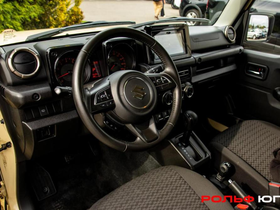 Suzuki Jimny IV Москва  - изображение 20