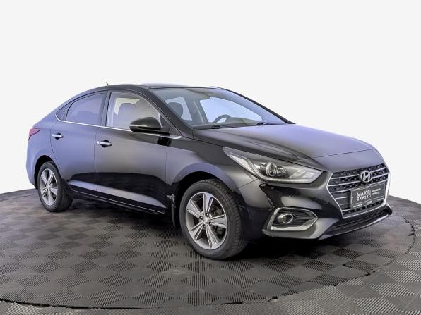 Hyundai Solaris II с пробегом 2017 года, цена 1 290 000 рублей, 98266 км, седан, Автокод Объявления