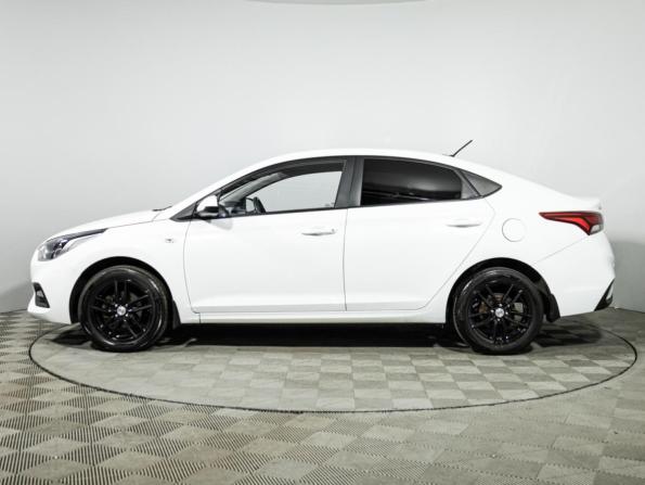 Hyundai Solaris II с пробегом 2018 года, цена 1 249 000 рублей, 109490 км, седан, Автокод Объявления