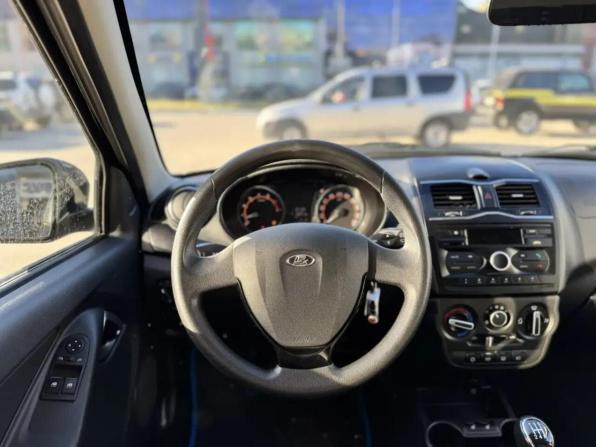 Lada (ВАЗ) Granta I Рестайлинг с пробегом 2023 года, цена 730 000 рублей, 65000 км, седан, Автокод Объявления