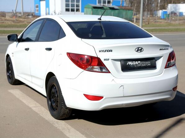 Hyundai Solaris I с пробегом 2013 года, цена 595 000 рублей, 244600 км, седан, Автокод Объявления