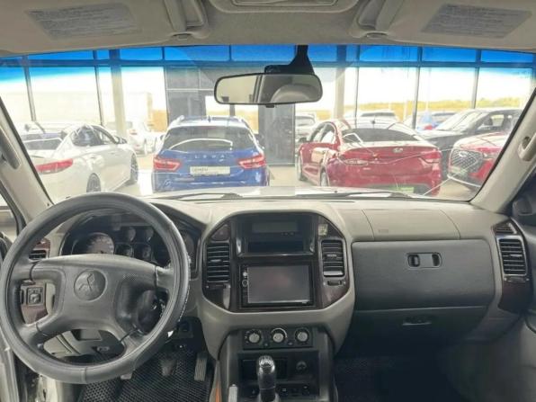 Mitsubishi Pajero III с пробегом 2002 года, цена 749 000 рублей, 300000 км, внедорожник, Автокод Объявления