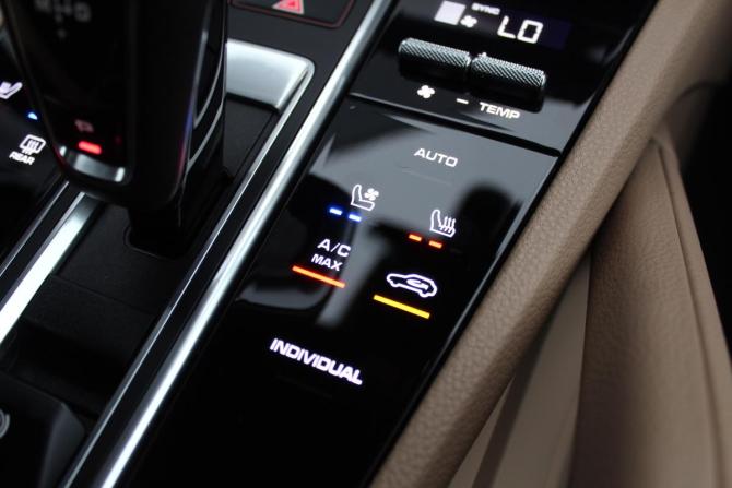 Porsche Cayenne III с пробегом 2022 года, цена 10 300 000 рублей, 28256 км, внедорожник, Автокод Объявления