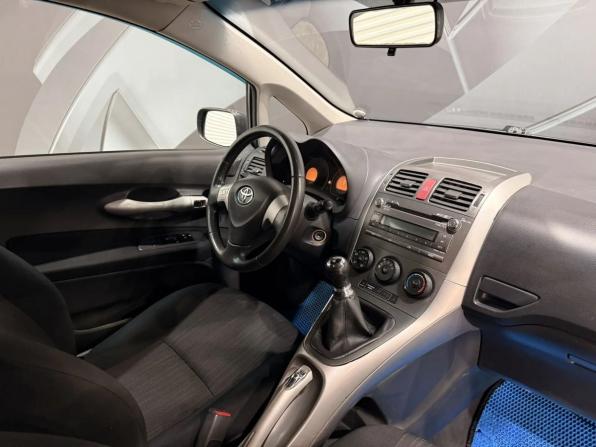 Toyota Auris I с пробегом 2008 года, цена 645 000 рублей, 184625 км, хэтчбек, Автокод Объявления