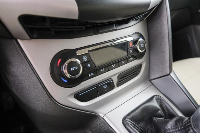 Ford Focus III с пробегом 2013 года, цена 799 000 рублей, 281685 км, хэтчбек, Автокод Объявления