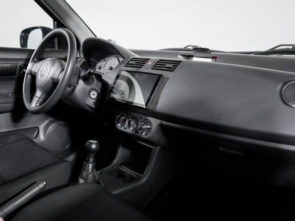 Suzuki Swift III с пробегом 2007 года, цена 550 000 рублей, 119058 км, хэтчбек, Автокод Объявления