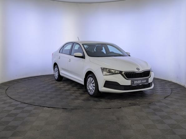Skoda Rapid II с пробегом 2021 года, цена 1 260 000 рублей, 197244 км, лифтбек, Автокод Объявления