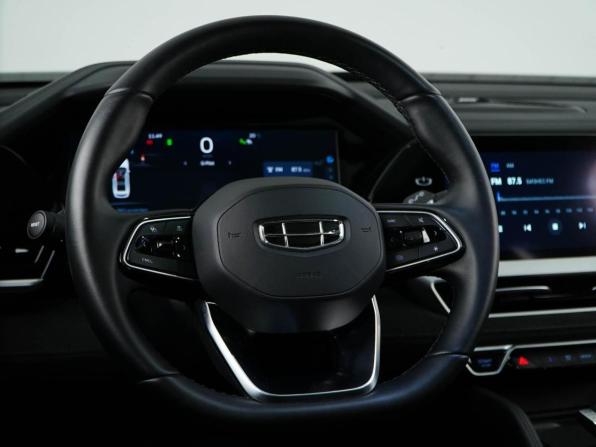 Geely Monjaro I с пробегом 2024 года, цена 3 297 050 рублей, 48872 км, внедорожник, Автокод Объявления