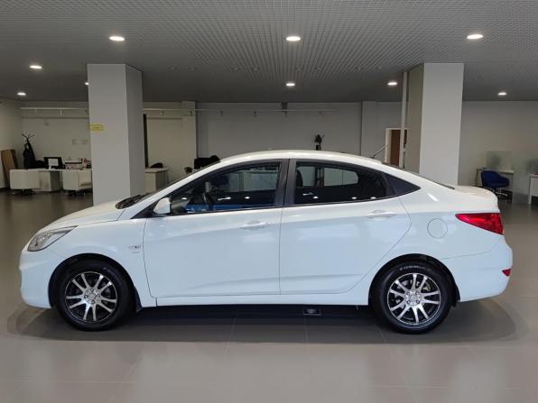 Hyundai Solaris I с пробегом 2013 года, цена 810 000 рублей, 137610 км, седан, Автокод Объявления