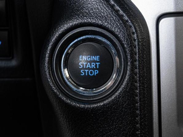 Toyota Land Cruiser Prado 150 Series Рестайлинг 3 с пробегом 2023 года, цена 7 889 000 рублей, 15958 км, внедорожник, Автокод Объявления
