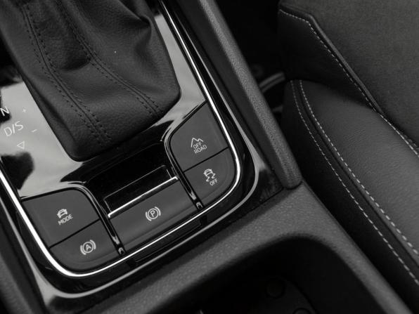 Skoda Karoq I с пробегом 2020 года, цена 2 640 000 рублей, 75640 км, внедорожник, Автокод Объявления