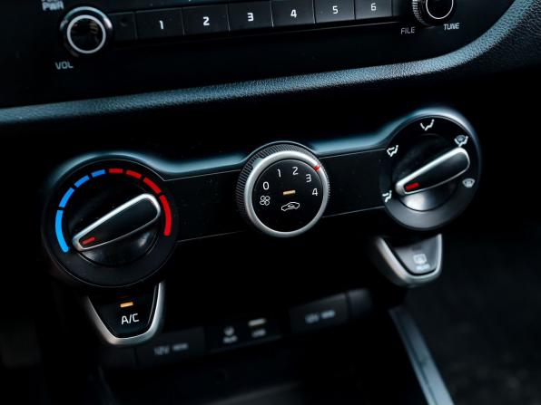 Kia Rio IV с пробегом 2019 года, цена 1 537 000 рублей, 79463 км, хэтчбек, Автокод Объявления