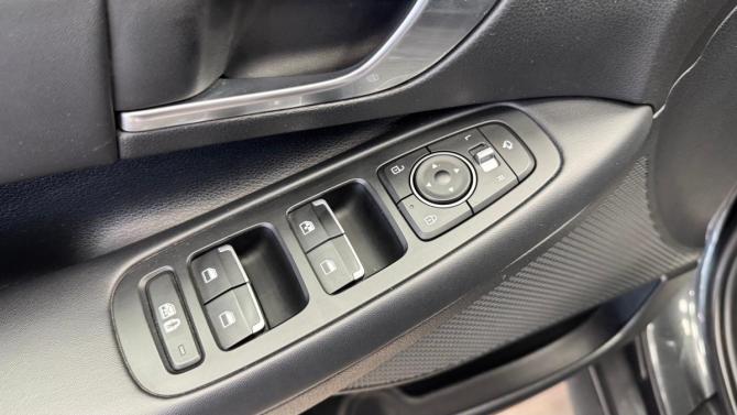 Hyundai Sonata VIII (DN8) с пробегом 2020 года, цена 2 119 000 рублей, 122651 км, седан, Автокод Объявления