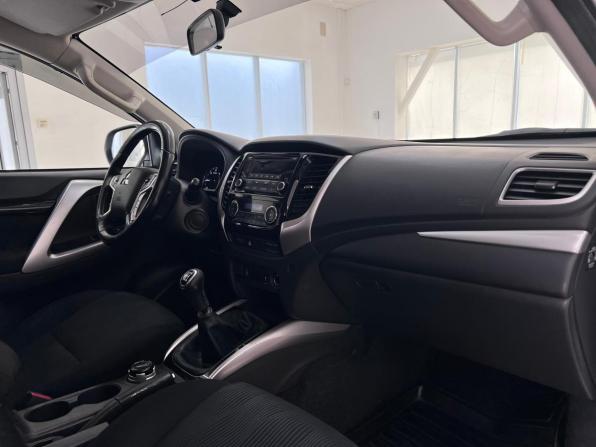 Mitsubishi Pajero Sport III с пробегом 2018 года, цена 2 675 000 рублей, 155257 км, внедорожник, Автокод Объявления