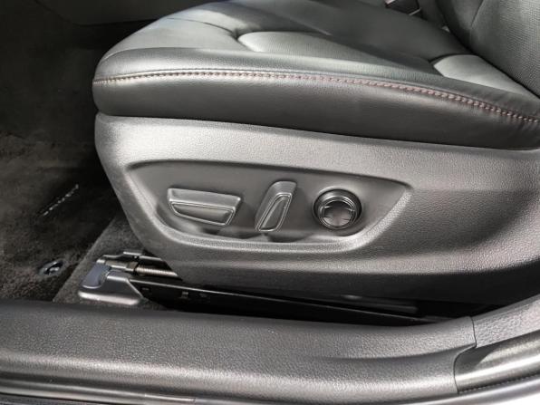 Toyota Camry VIII (XV70) Рестайлинг с пробегом 2023 года, цена 3 720 000 рублей, 34556 км, седан, Автокод Объявления