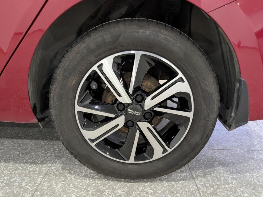 Hyundai Solaris II Москва  - изображение 13