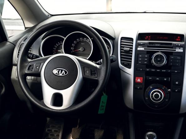 Kia Venga I с пробегом 2012 года, цена 899 000 рублей, 103891 км, компактвэн, Автокод Объявления