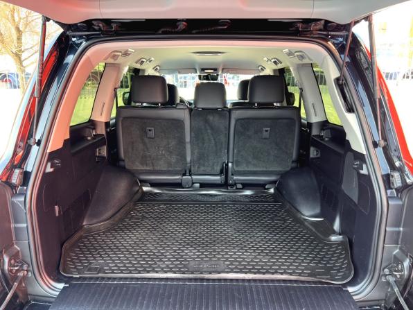 Toyota Land Cruiser 200 Series Рестайлинг 2 с пробегом 2019 года, цена 6 150 000 рублей, 202000 км, внедорожник, Автокод Объявления