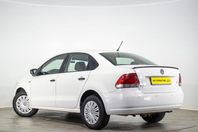 Volkswagen Polo V с пробегом 2013 года, цена 549 000 рублей, 200484 км, седан, Автокод Объявления
