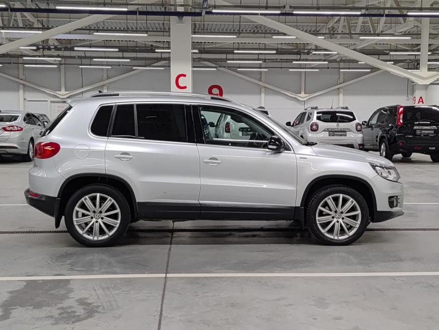 Volkswagen Tiguan I Рестайлинг Казань  - изображение 5