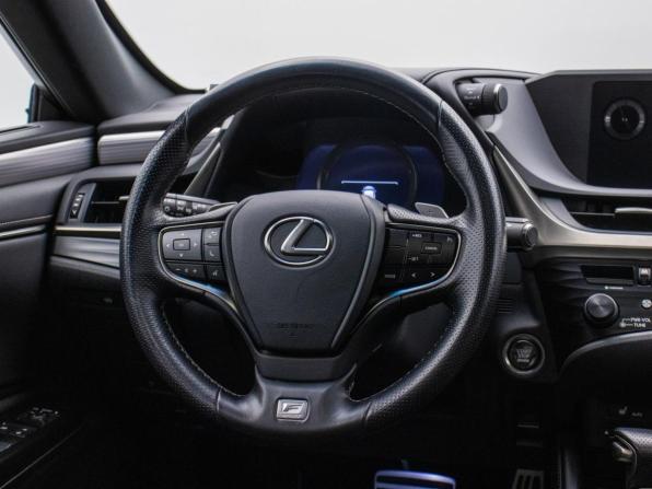 Lexus ES VII с пробегом 2020 года, цена 3 945 000 рублей, 97911 км, седан, Автокод Объявления