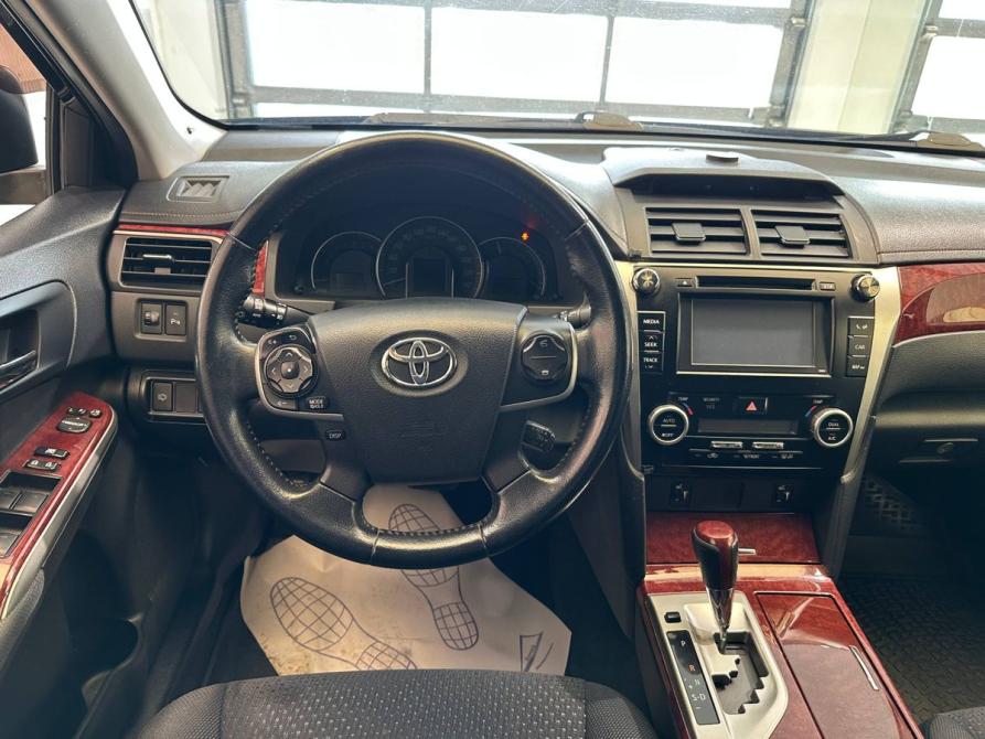Toyota Camry VII (XV50) Екатеринбург  - изображение 7
