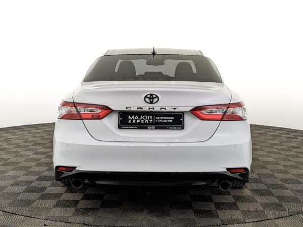 Toyota Camry VIII (XV70) с пробегом 2020 года, цена 2 600 000 рублей, 105897 км, седан, Автокод Объявления