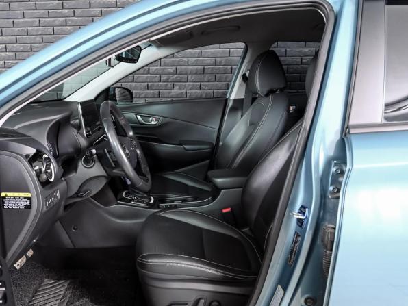 Hyundai Kona I Рестайлинг с пробегом 2020 года, цена 2 630 000 рублей, 57683 км, внедорожник, Автокод Объявления