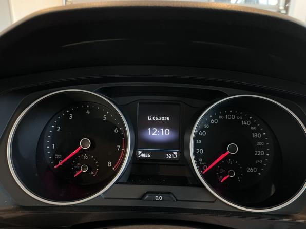 Volkswagen Tiguan II с пробегом 2017 года, цена 2 490 000 рублей, 54885 км, внедорожник, Автокод Объявления