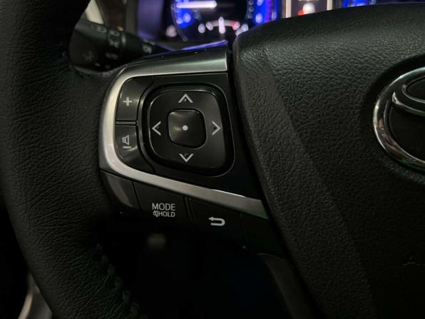 Toyota Camry VII (XV50) Рестайлинг с пробегом 2015 года, цена 1 690 000 рублей, 171674 км, седан, Автокод Объявления