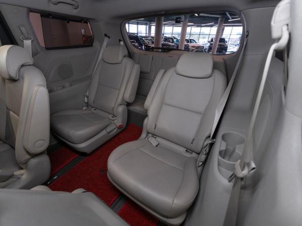 Kia Carnival III с пробегом 2018 года, цена 3 100 000 рублей, 129158 км, минивэн, Автокод Объявления