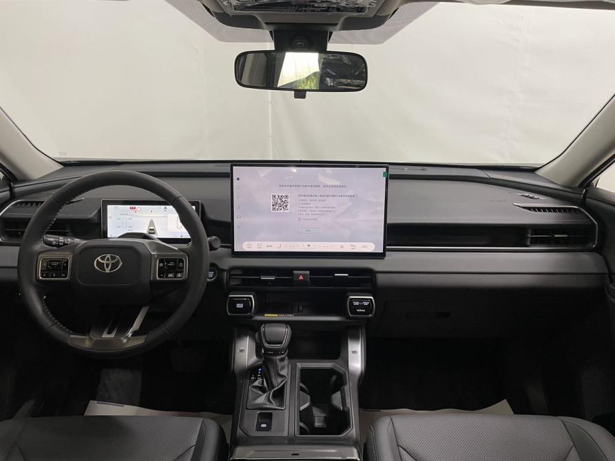 Toyota RAV4 VI (XA60) Воронеж  - изображение 11