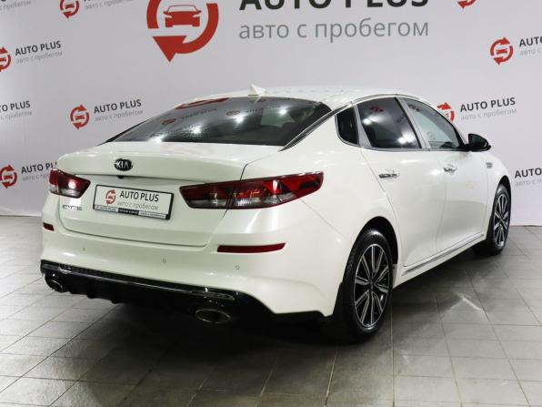 Kia Optima IV с пробегом 2018 года, цена 1 965 000 рублей, 124652 км, седан, Автокод Объявления
