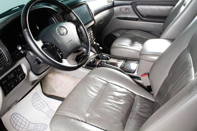 Toyota Land Cruiser 100 Series Рестайлинг 2 с пробегом 2003 года, цена 1 979 000 рублей, 302000 км, внедорожник, Автокод Объявления