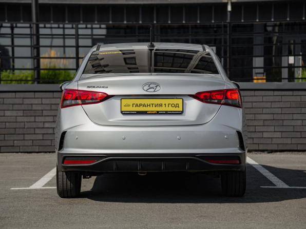 Hyundai Solaris II Рестайлинг с пробегом 2020 года, цена 1 605 000 рублей, 102000 км, седан, Автокод Объявления