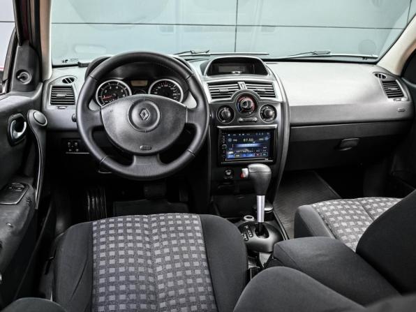 Renault Megane II Рестайлинг с пробегом 2006 года, цена 324 000 рублей, 222123 км, седан, Автокод Объявления