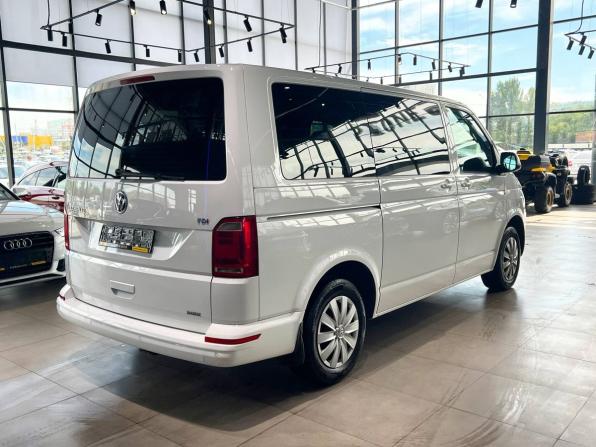 Volkswagen Caravelle T6 с пробегом 2017 года, цена 3 100 000 рублей, 248206 км, минивэн, Автокод Объявления
