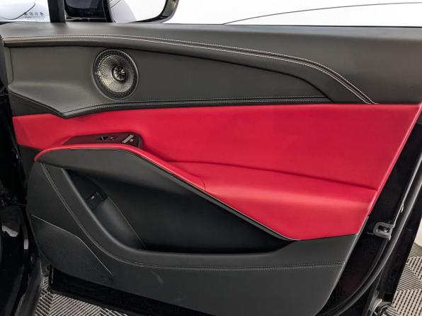 Lotus Eletre с пробегом 2023 года, цена 10 500 000 рублей, 11684 км, внедорожник, Автокод Объявления
