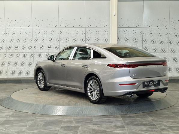 Новый FAW Bestune B70 I 2024 года, цена 2 300 000 рублей, лифтбек, Автокод Объявления
