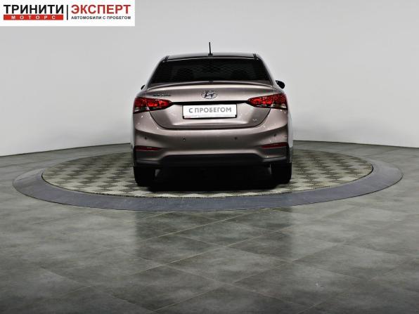 Hyundai Solaris II с пробегом 2018 года, цена 1 338 000 рублей, 140599 км, седан, Автокод Объявления