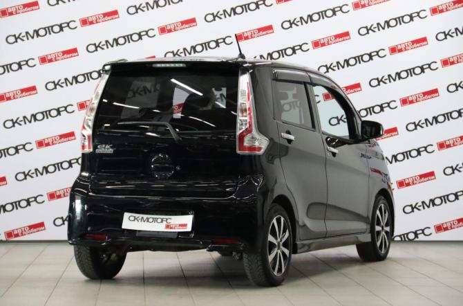Mitsubishi eK Custom I Рестайлинг с пробегом 2017 года, цена 695 950 рублей, 171747 км, хэтчбек, Автокод Объявления