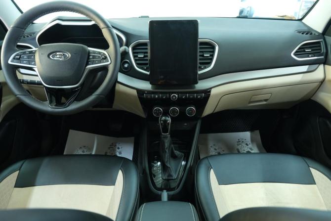 Lada (ВАЗ) Vesta I Рестайлинг (NG) с пробегом 2025 года, цена 1 929 000 рублей, 10000 км, универсал, Автокод Объявления
