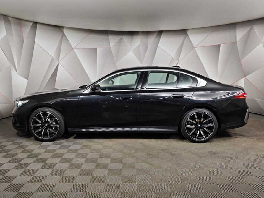 BMW 5 серии VIII (G60/G61/G68) Москва  - изображение 5
