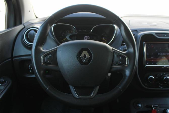 Renault Kaptur I с пробегом 2017 года, цена 1 200 000 рублей, 125000 км, внедорожник, Автокод Объявления