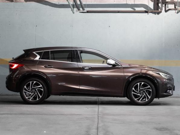 Infiniti Q30 с пробегом 2016 года, цена 2 100 000 рублей, 104395 км, хэтчбек, Автокод Объявления