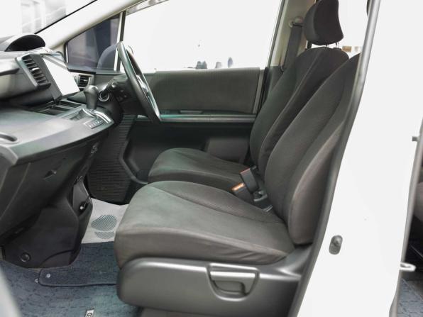 Honda Freed I с пробегом 2011 года, цена 940 000 рублей, 196170 км, компактвэн, Автокод Объявления