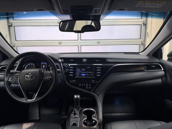Toyota Camry VIII (XV70) с пробегом 2019 года, цена 2 979 000 рублей, 99081 км, седан, Автокод Объявления