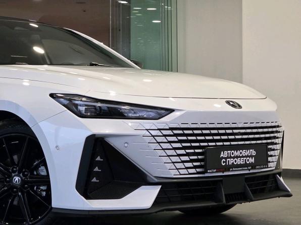 Changan UNI-V I с пробегом 2023 года, цена 2 112 000 рублей, 55901 км, лифтбек, Автокод Объявления